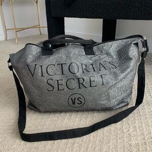 Victoria secret duffel bag